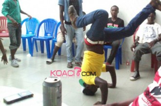 Côte d'Ivoire: Dans cette nouvelle manière dingue de danser ..! 